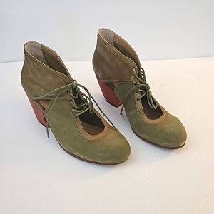 Anthropologie Latigo Soleil Lace-up Wooden Heels Leather Suede Green 9.5M NEW